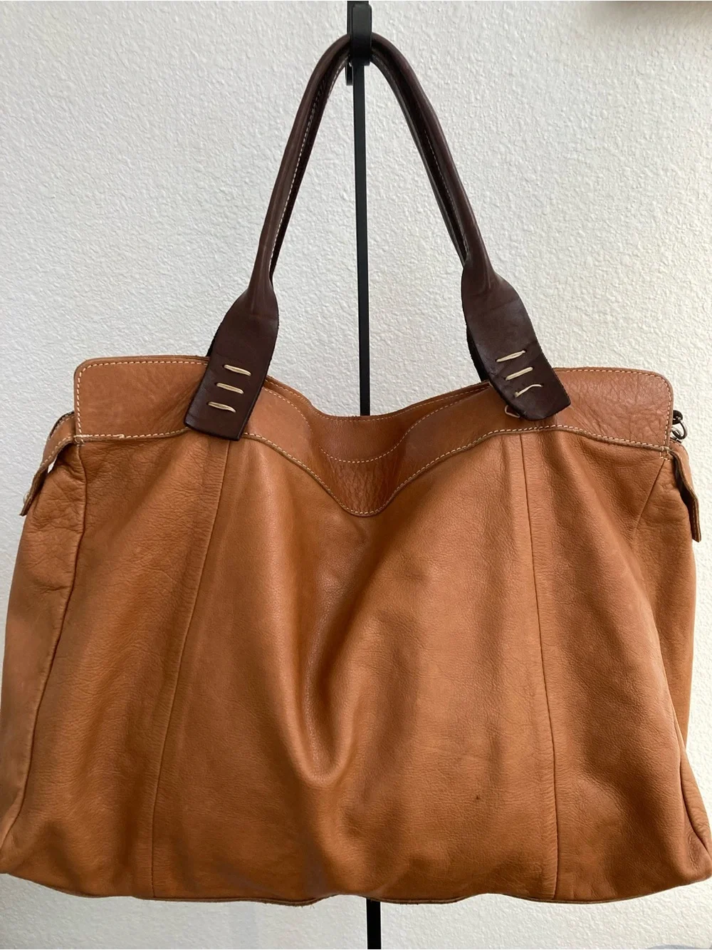 Sofia C. Large Slouchy Leather Hobo Bag - Made in Italy - Tan & Dark Brown